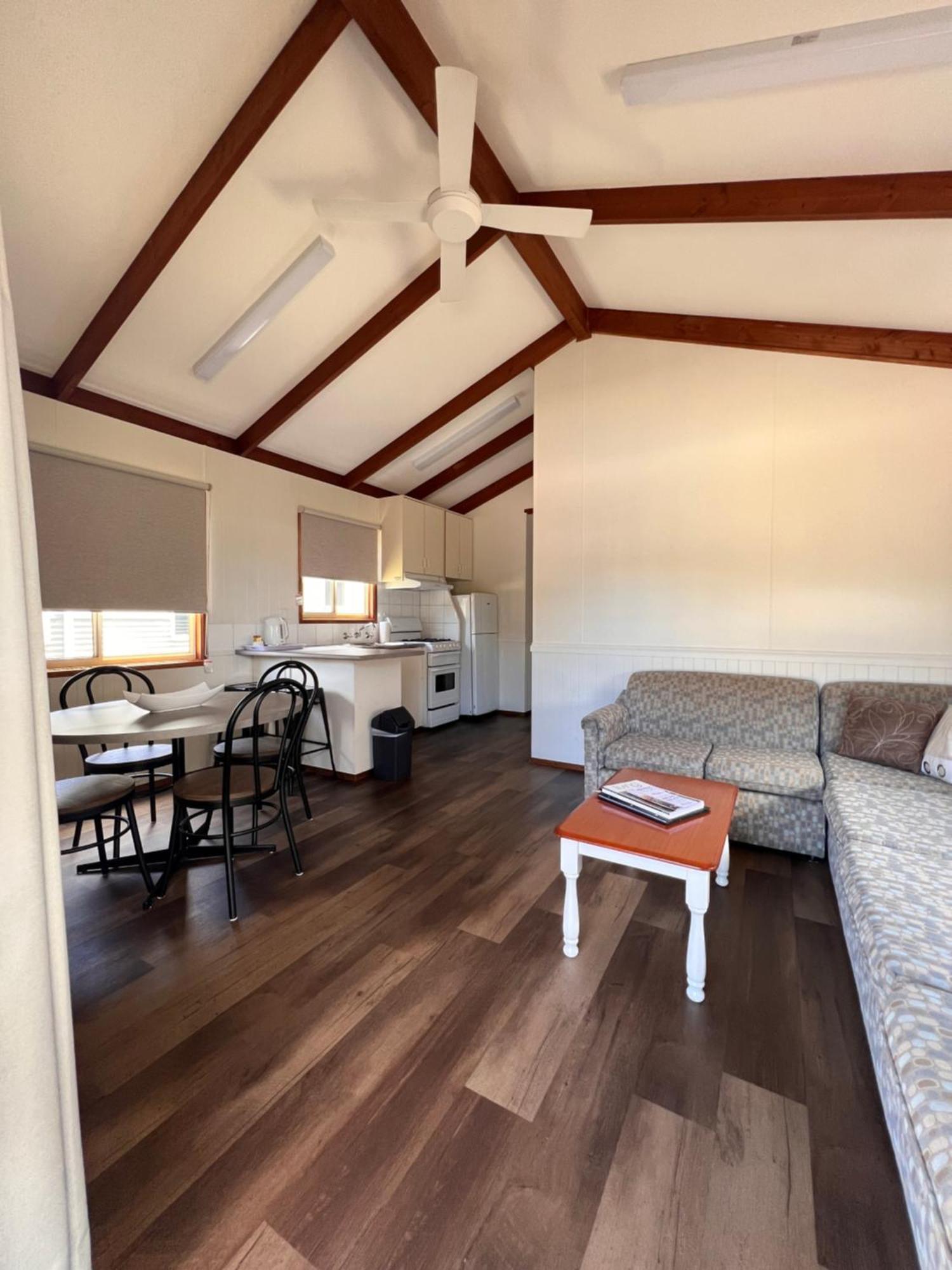Ocean Grove Holiday Park Buitenkant foto